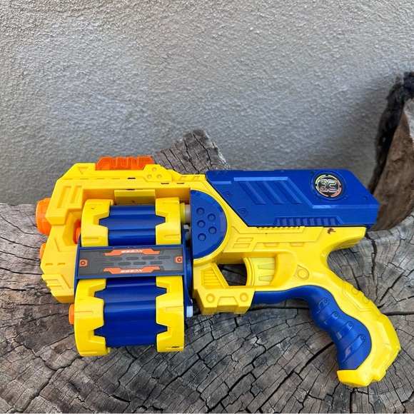 Nerf Zuru x-shot excess blaster Gun - Picture 2 of 3